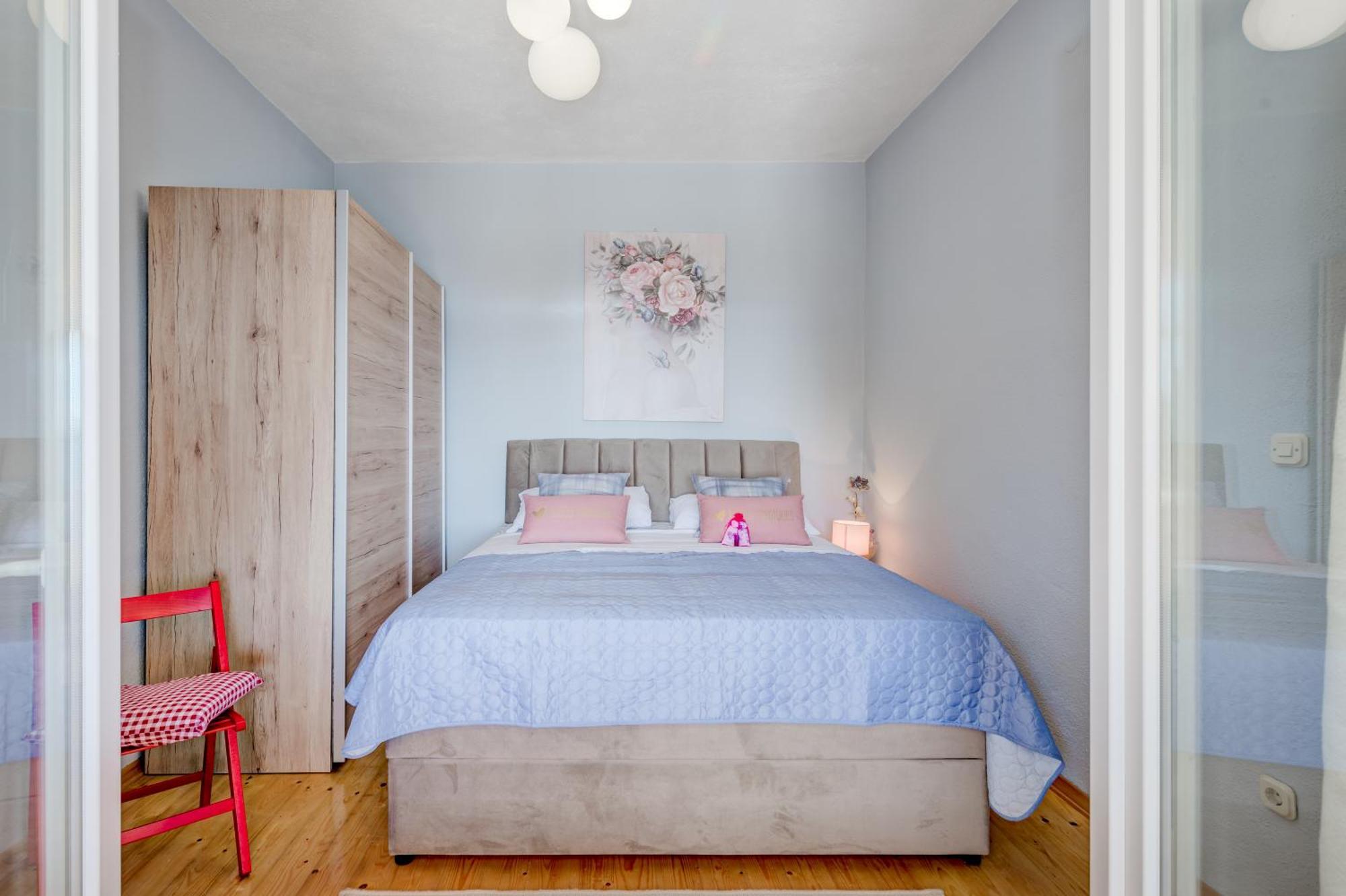 Blue Paradise Apartman 2 Sevid Bagian luar foto